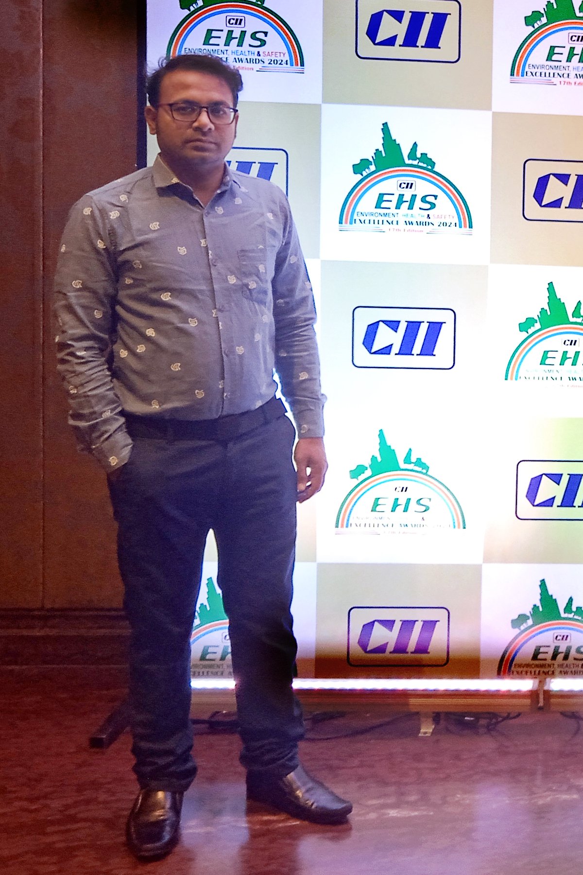 Mr  Balagangadhara Tilak